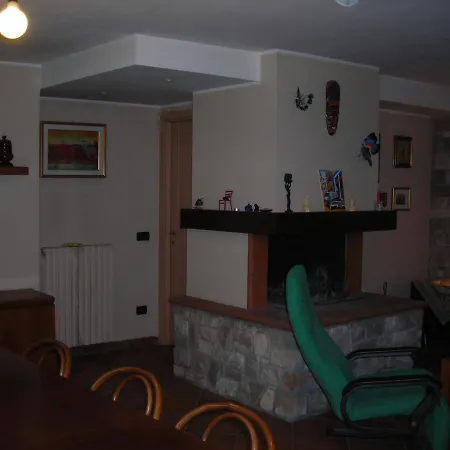 La Folaga 3*